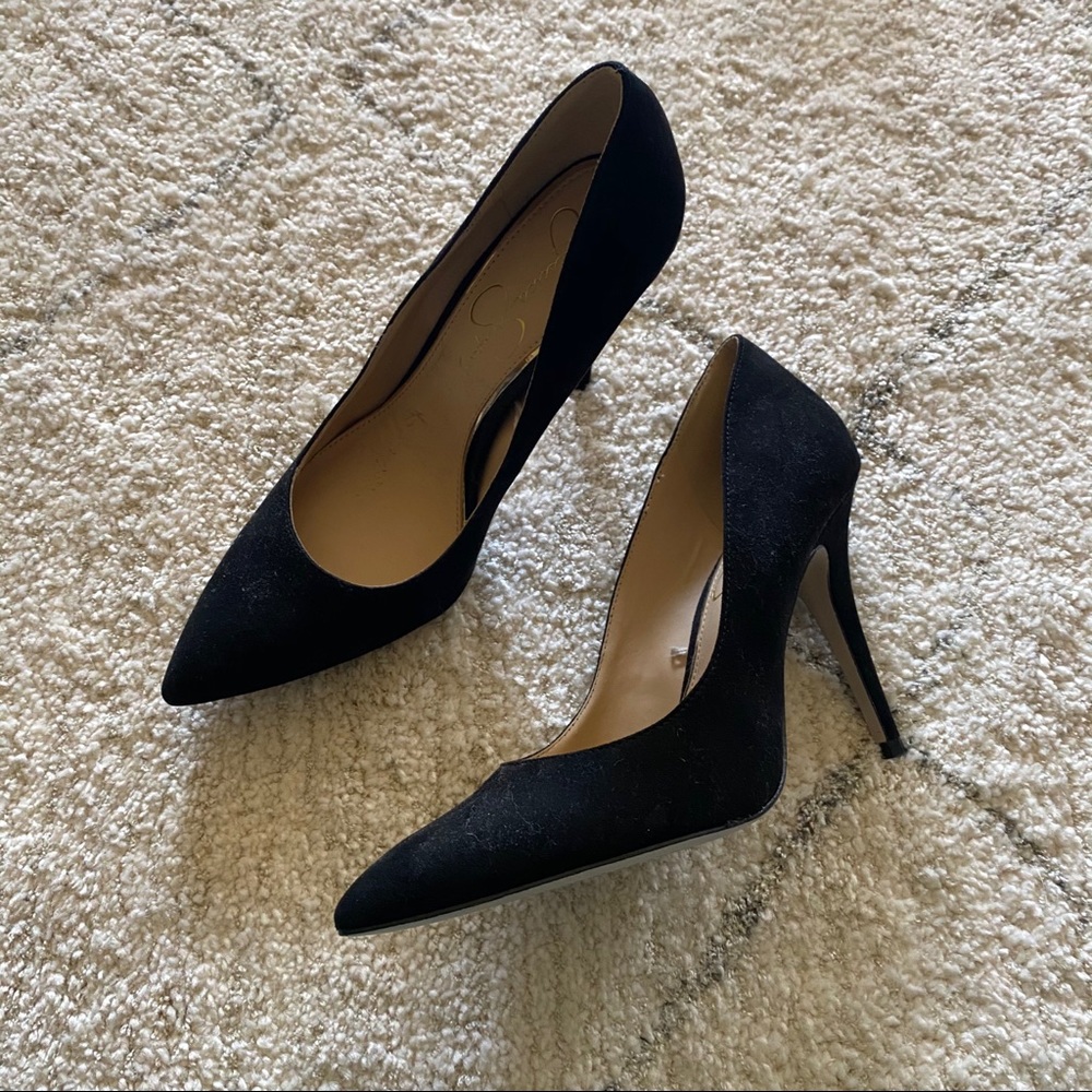 NWOT Jessica Simpson Suede Black Pumps
